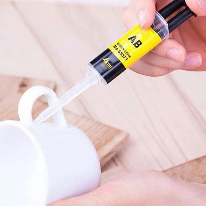 Dùng để dán vết nứt trên ly