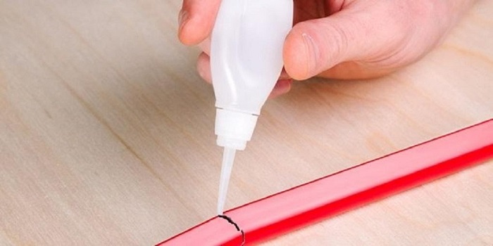 Keo dán nhựa 502 thời gian khô nhanh, thao tác dễ dàng