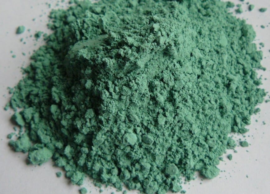 Cu(OH)2 là một chất rắn không tan trong nước