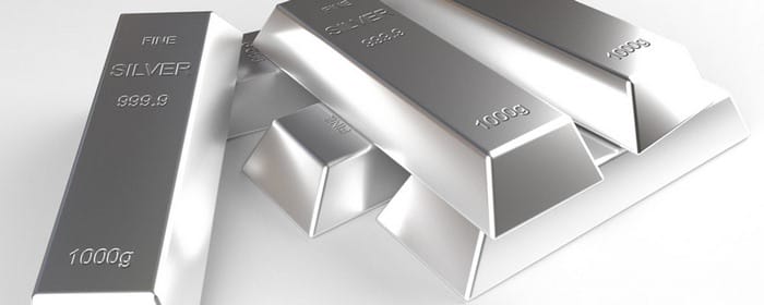 Bạc là một kim loại có màu trắng bạc sáng, dẫn điện và dẫn nhiệt rất tốt, tính thẩm mỹ cao